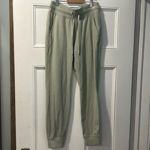 Lululemon Ready to Rulu Joggers In sage Size 6